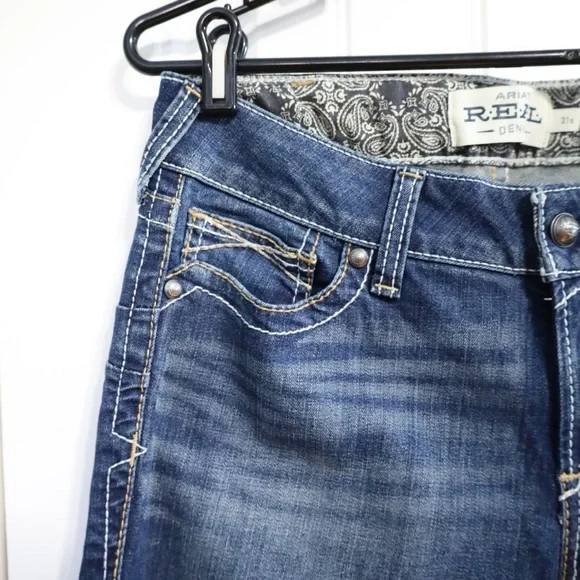 Ariat R.E.A.L. Mid Rise Stretch Whipstitch Boot Cut Jean Ocean (Medium Wash) 31 - Picture 6 of 12